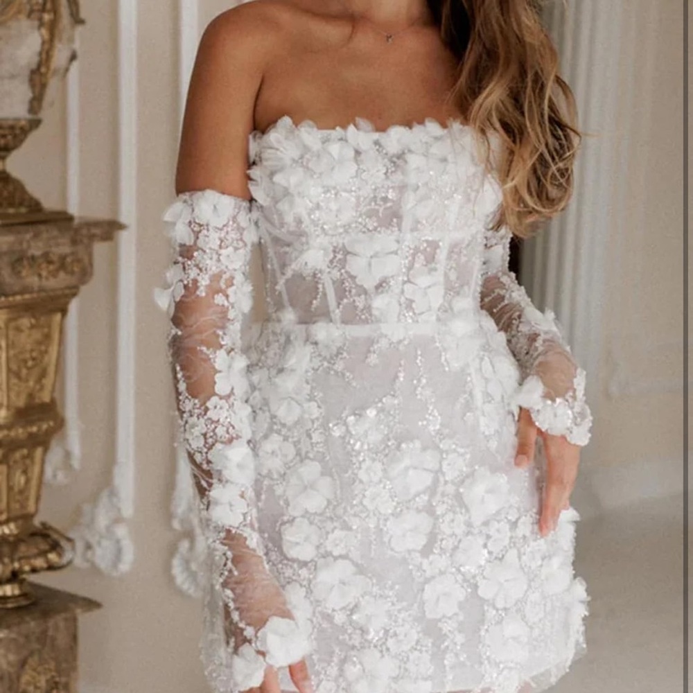 White Strapless Long Sleeve Bridal Gown